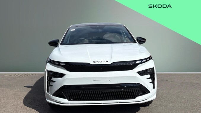 Skoda Enyaq 250kW vRS 84kWh 4x4 5dr Auto Electric  - Image 7